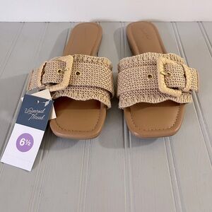 Universal Thread Womens Tan Slide Sandals Raffia Buckle Memory Foam NWT Size 6.5